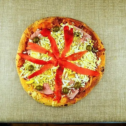 [p12] Pizza Estilo campo